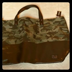 NWT Express weekender bag with removal strap